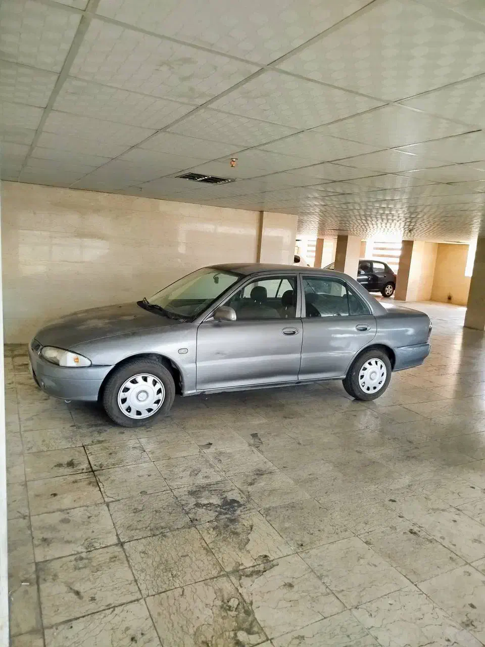 پروتون ویرا خاکستری ۱۳۸۳|خودرو سواری و وانت|تهران, ولنجک|دیوار