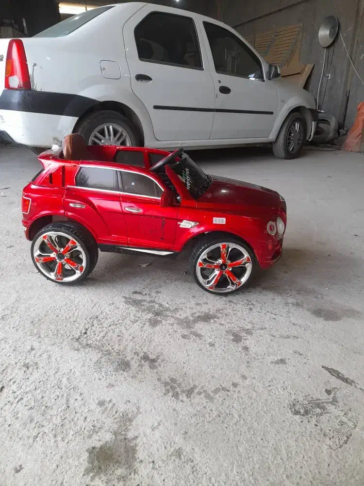 فروش ماشین شارژی|اسباب‌بازی بچه|مریوان, |دیوار