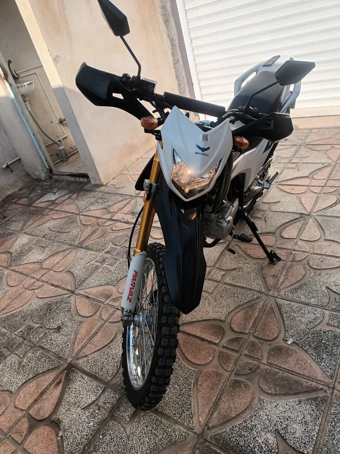 پروازتریل۲۰۰ مدل۴۰۳|موتورسیکلت|زرندیه, |دیوار