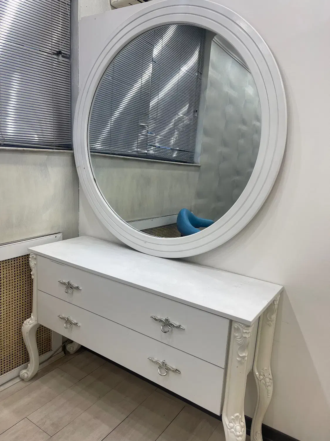 دراور و آینه|آینه|تهران, دریا|دیوار