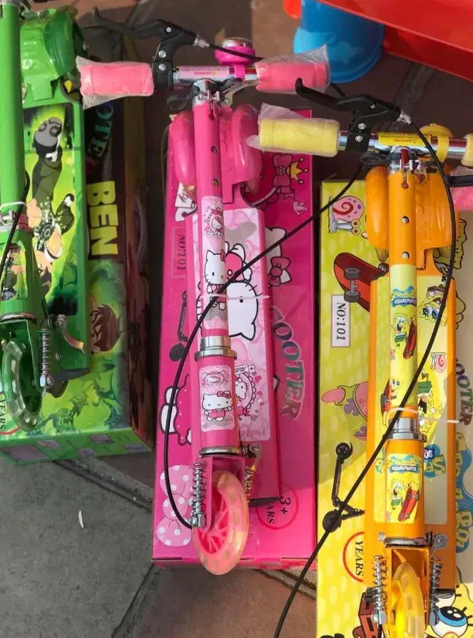 اسکوتر کمک فنر دار تاشو(آراددوچرخ)|دوچرخه، اسکیت، اسکوتر|قم, شهید صیاد شیرازی|دیوار