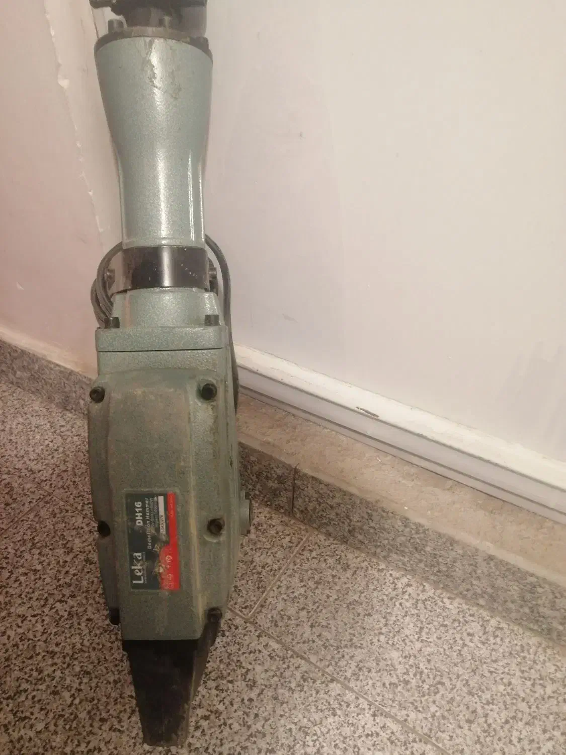 چکش تخریب 16 کیلویی لکا|مصالح و تجهیزات ساختمان|تبریز, |دیوار