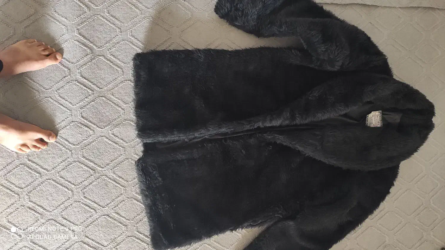 پالتو|لباس|خورموج, |دیوار