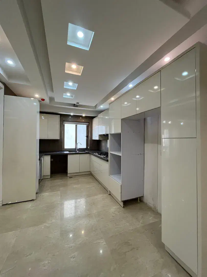 ۱۳۰ متر/ولنجک/۳خواب/تکواحدی/سند شخصی|فروش آپارتمان|تهران, ولنجک|دیوار