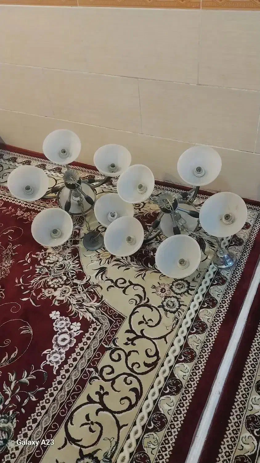 لوستر 5 شاخه‌ایی تمیز و سالم در حد نو|لوستر و چراغ آویز|آبادان, |دیوار