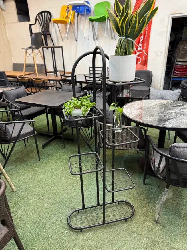 جاگلدانی صندلی اپن نماز تخت فلز مبل جالباسی منزل|صندلی و نیمکت|مشهد, عامل|دیوار