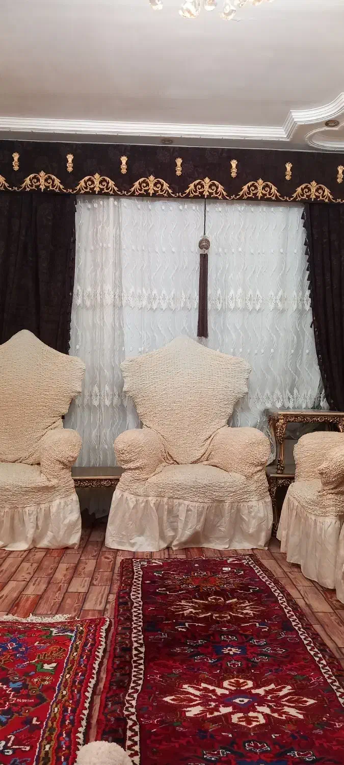 یک عدد پرده کامل با کتیبه|پرده، رانر، رومیزی|اهر, |دیوار