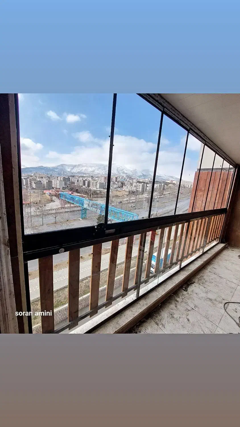 شیشه بالکنی(آکاردئونی) و اسالیدینگ|مصالح و تجهیزات ساختمان|سنندج, |دیوار