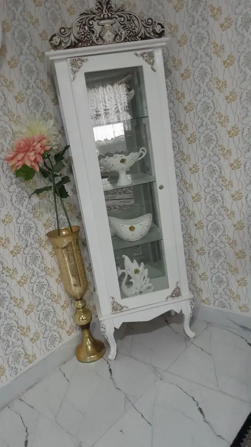 ویترین و گلدان|بوفه، ویترین، کنسول|الیگودرز, |دیوار