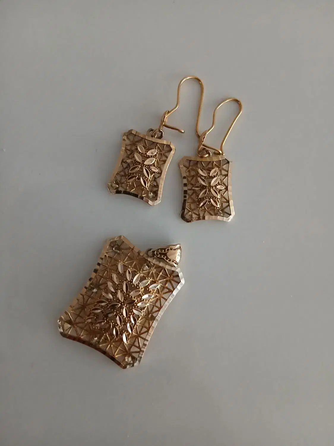 ۳درصد بالای تابلو|جواهرات|تربتحیدریه, حیدرآباد|دیوار