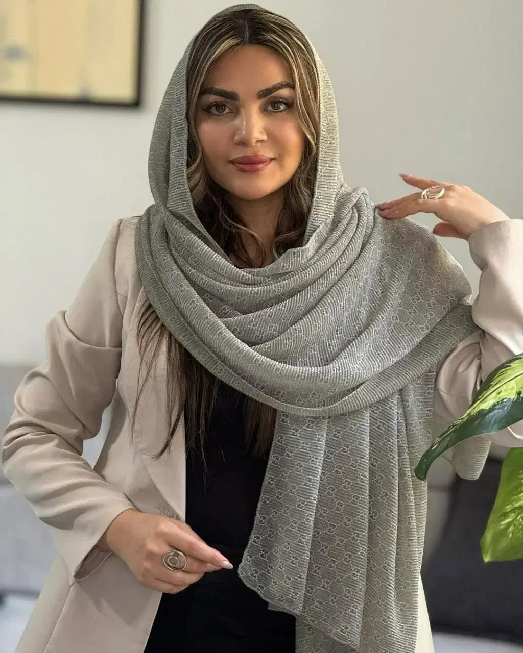 شال|لباس|کوهدشت, |دیوار