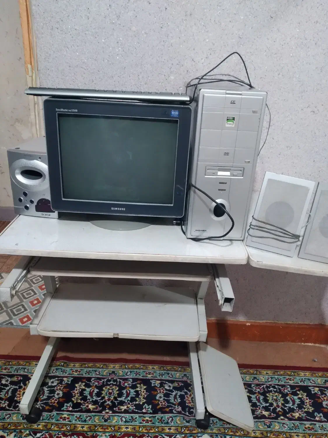 کامپیوتر قدیمی|رایانه رومیزی|دزفول, |دیوار