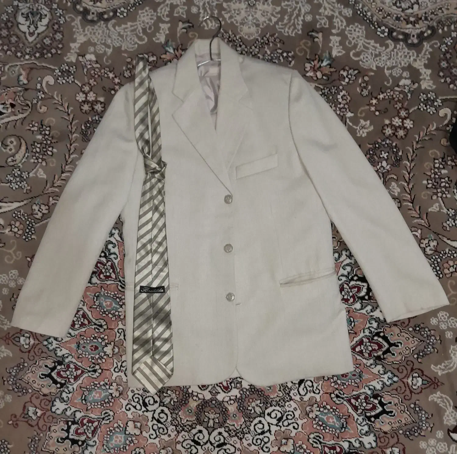 کت و شلوار|لباس|هشتگرد, ینگی امام|دیوار