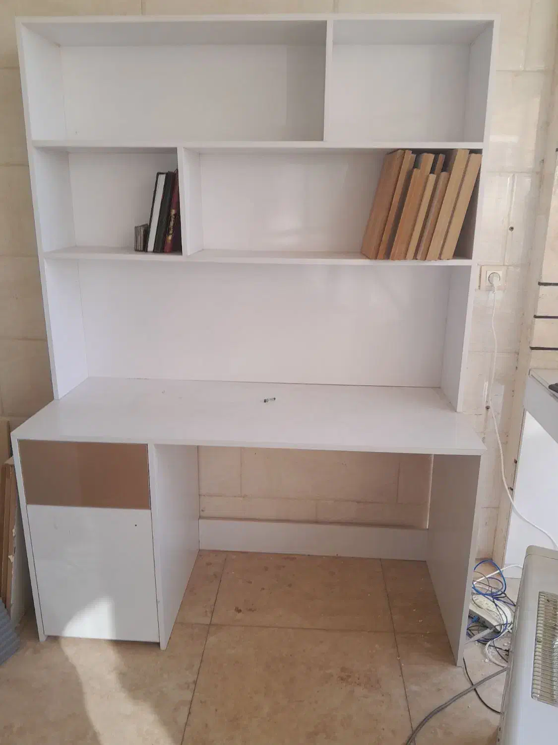 کمد دیواری|کتابخانه، شلف، قفسه‌های دیواری|آران و بیدگل, |دیوار