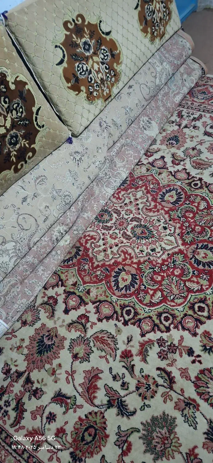 فرش|فرش|پردیس, فاز ۱|دیوار