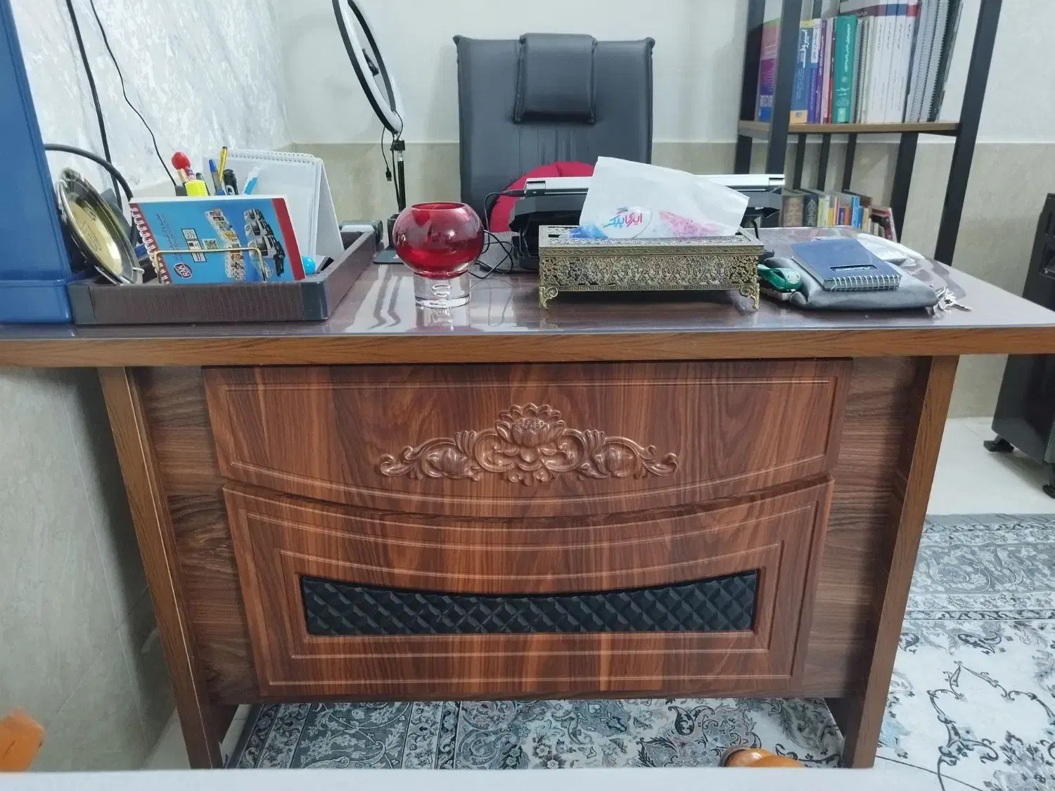 میز تحریر منبت کاری شده کاربرد اداری و منزل|میز تحریر و کامپیوتر|باقرشهر, |دیوار