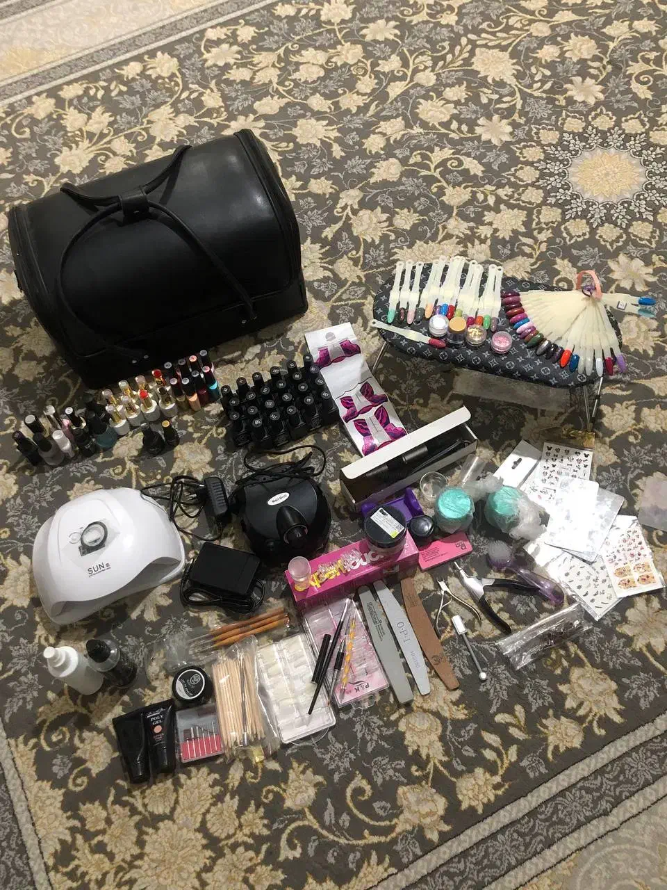 وسایل کاشت ناخن کامل کامل|آرایشی، بهداشتی، درمانی|ایلام, |دیوار