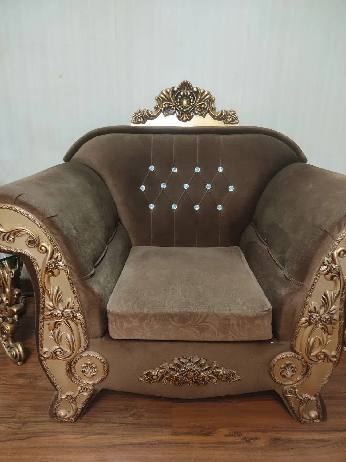 مبل کلاسیک|مبلمان خانگی و میز عسلی|مشهد, گوهرشاد|دیوار