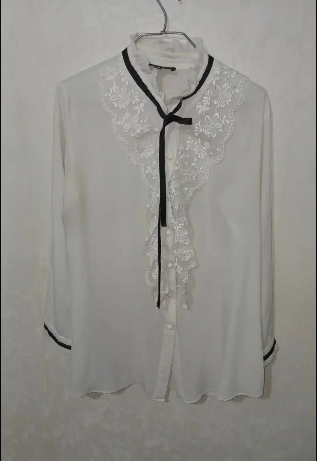 لباس|لباس|باقرشهر, |دیوار