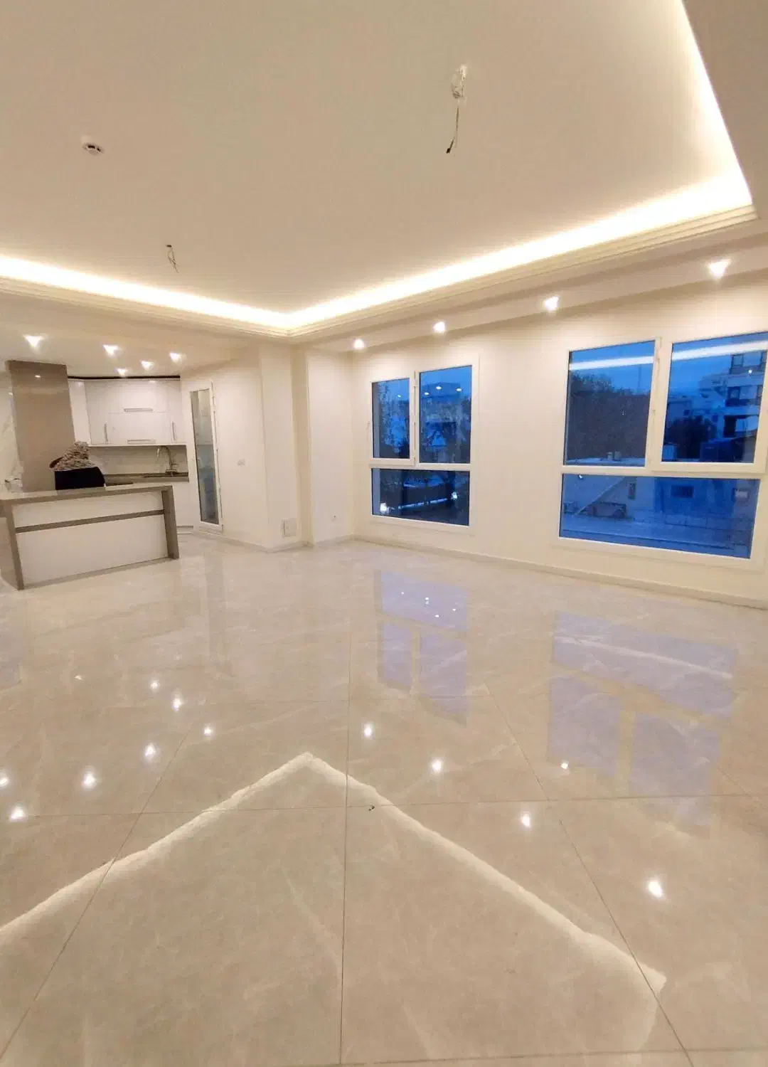 ۹۰ متر/۲ خواب /نوساز کلید نخورده