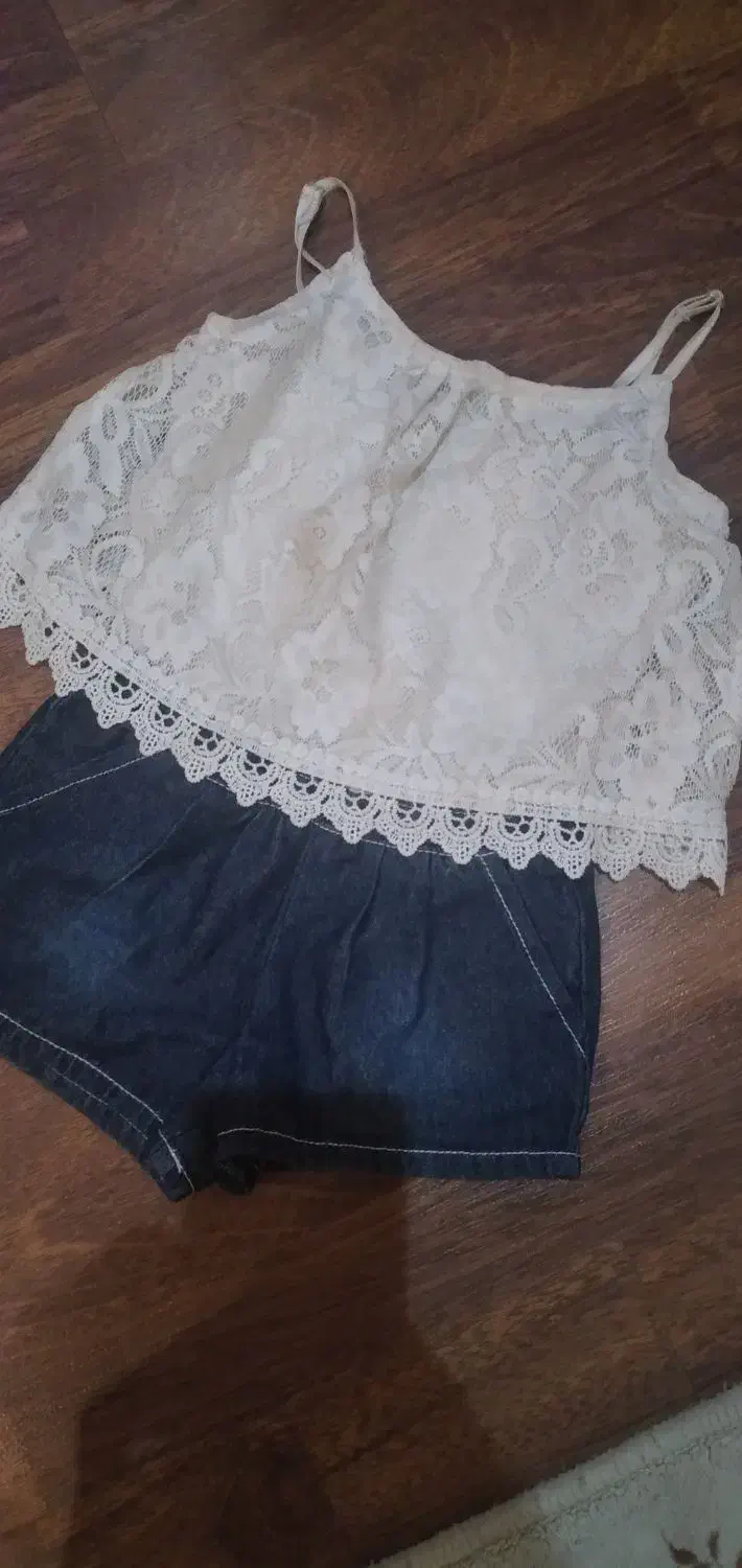 لباس بچگانه مجلسی و پاییزه در حد نو و تمیز ومرتب|لباس|ارومیه, |دیوار