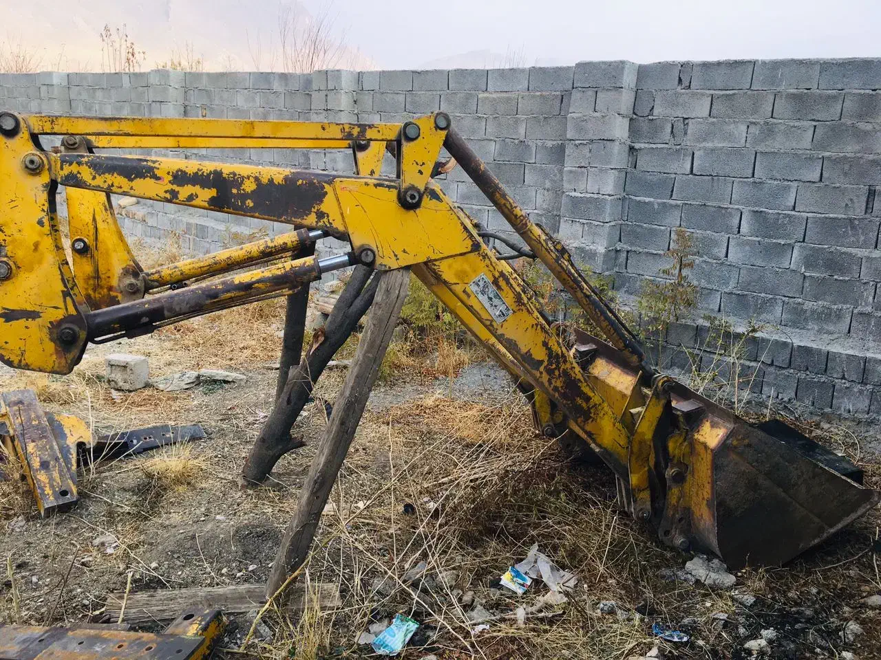 بیل چهار جک ۹ پیستون|قطعات یدکی و لوازم جانبی|بیستون, |دیوار