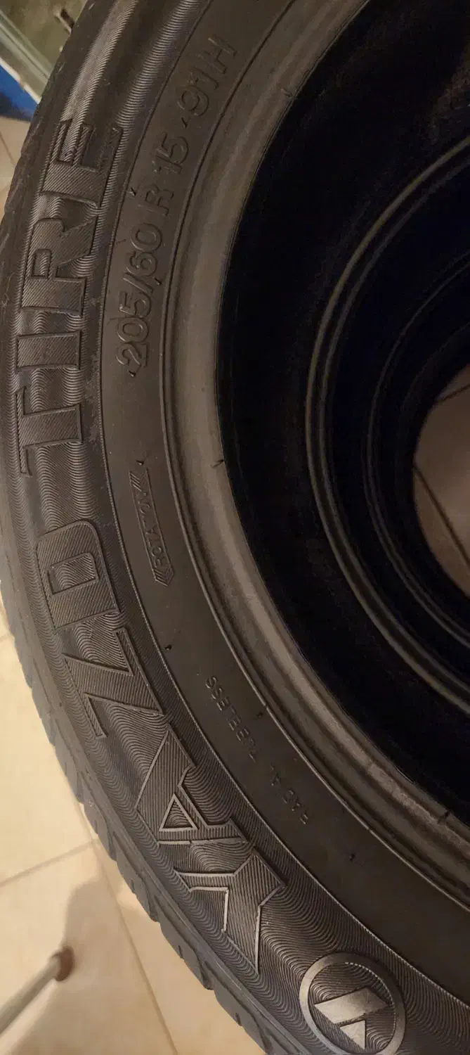 لاستیک یزد تایر ۲۰۵/۶۰/۱۵|قطعات یدکی و لوازم جانبی|تهران, دبستان|دیوار