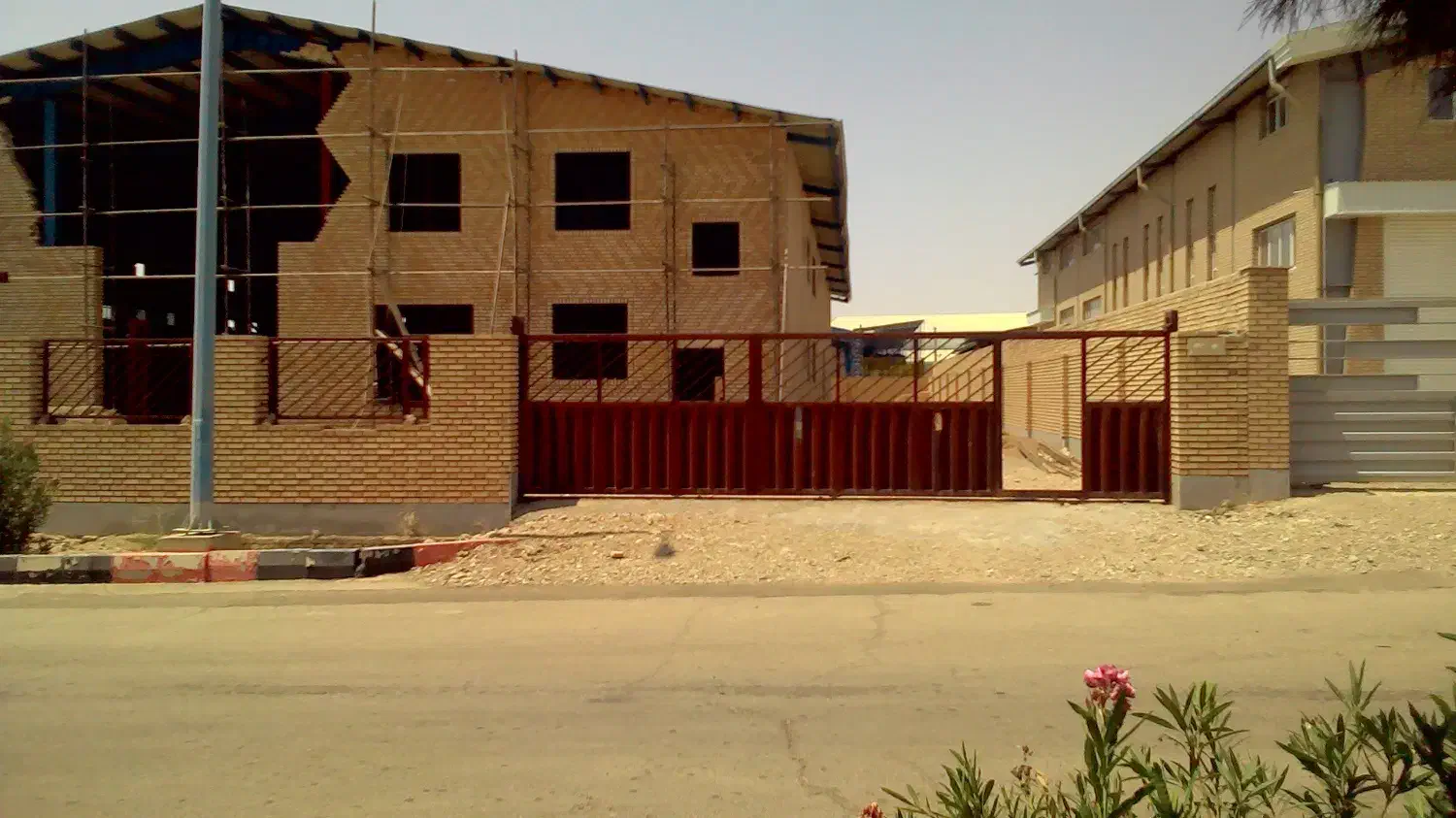 سوله نیمه کاره 2039 متر شهرک خوارزمی مستقیم مالک|فروش دفتر صنعتی، کشاورزی، تجاری|تهران, تسلیحات|دیوار