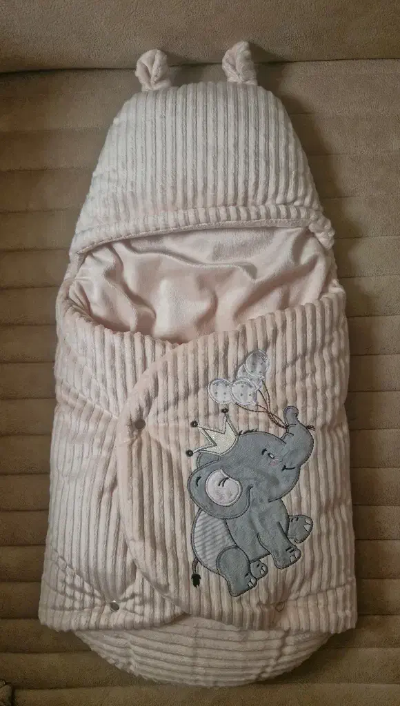 قنداق فرنگی نوزادی|اسباب و اثاث بچه|آران و بیدگل, |دیوار