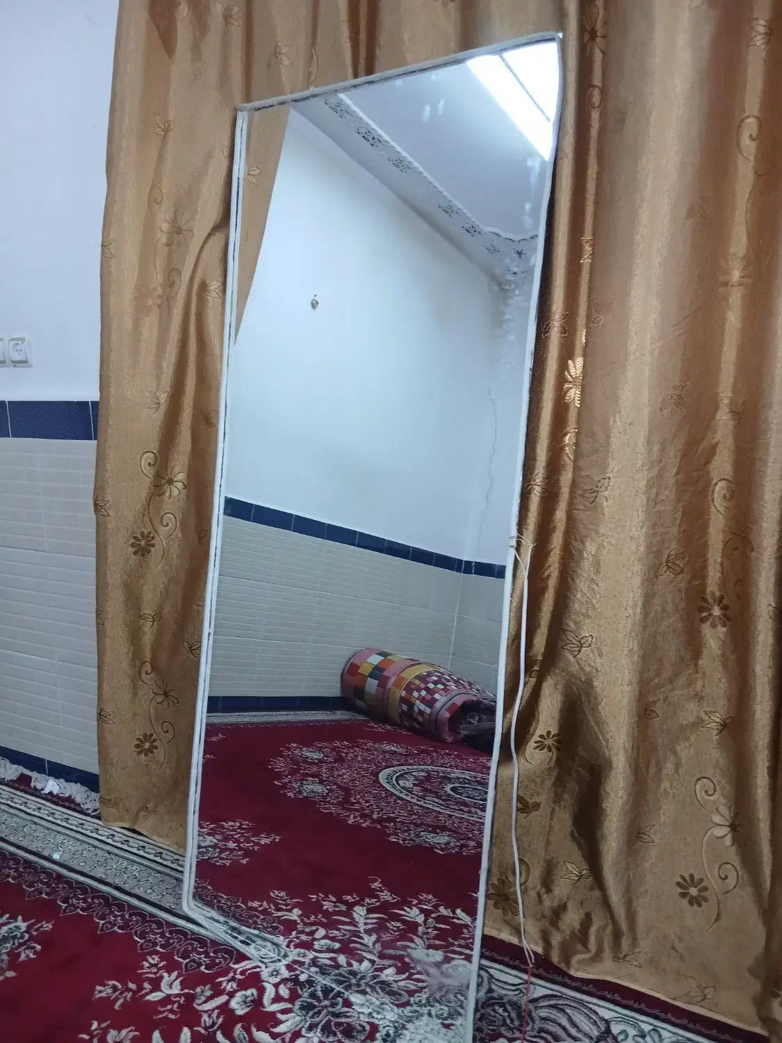 آیینه نئون دار سالم|آینه|شوش, |دیوار