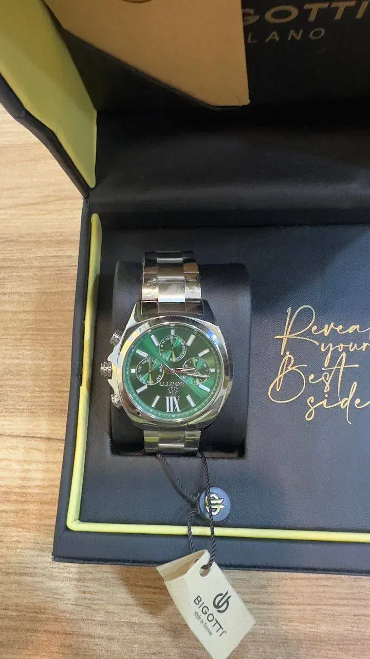 ساعت اورجینال برند معتبر|ساعت|اراک, |دیوار