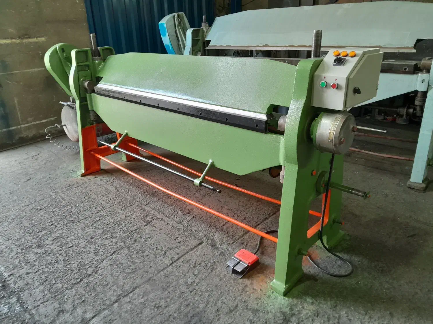 خم کن ۲متر ۲میل برقی فول بازسازی|ماشین‌آلات صنعتی|تهران, تهرانسر شرقی|دیوار