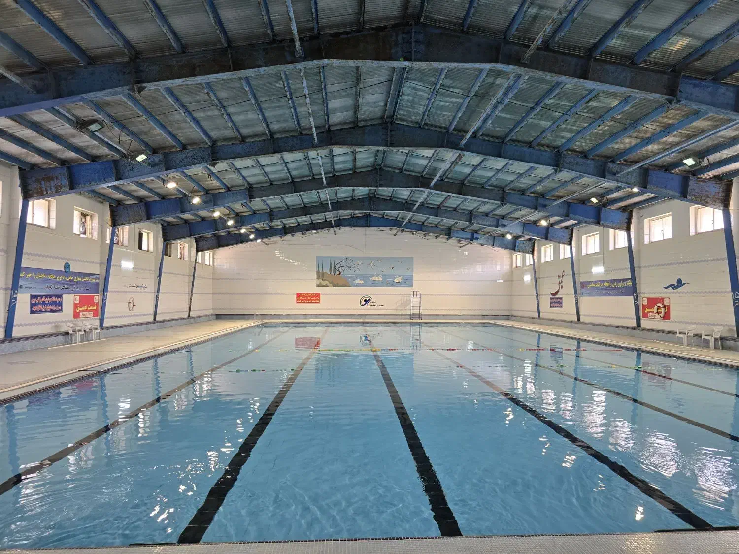 کفشدار آقایان جهت استخر شهدای ورزشکار|استخدام سرایداری و نظافت|فلاورجان, |دیوار