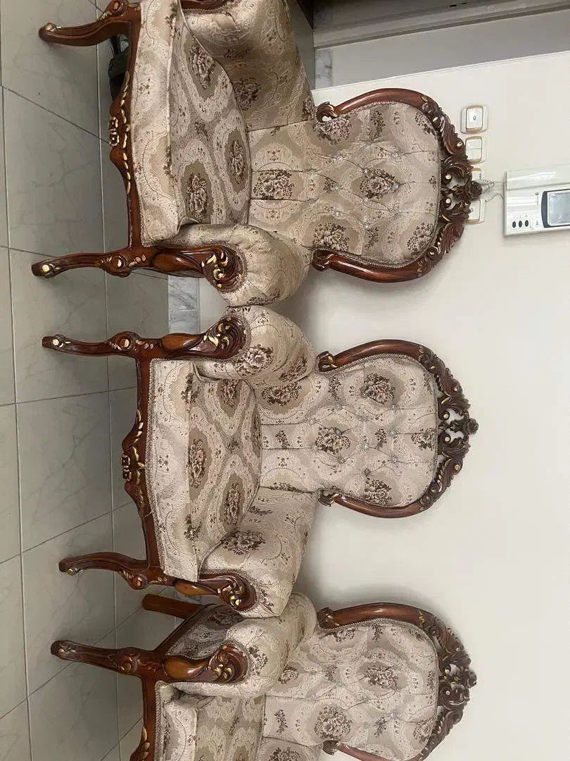 مبل کلاسیک ۹ نفره|مبلمان خانگی و میز عسلی|اصفهان, محمودیه|دیوار