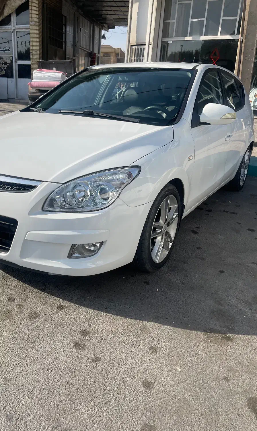 هیوندا i30 اتومات مدل 2010|خودرو سواری و وانت|یزد, |دیوار