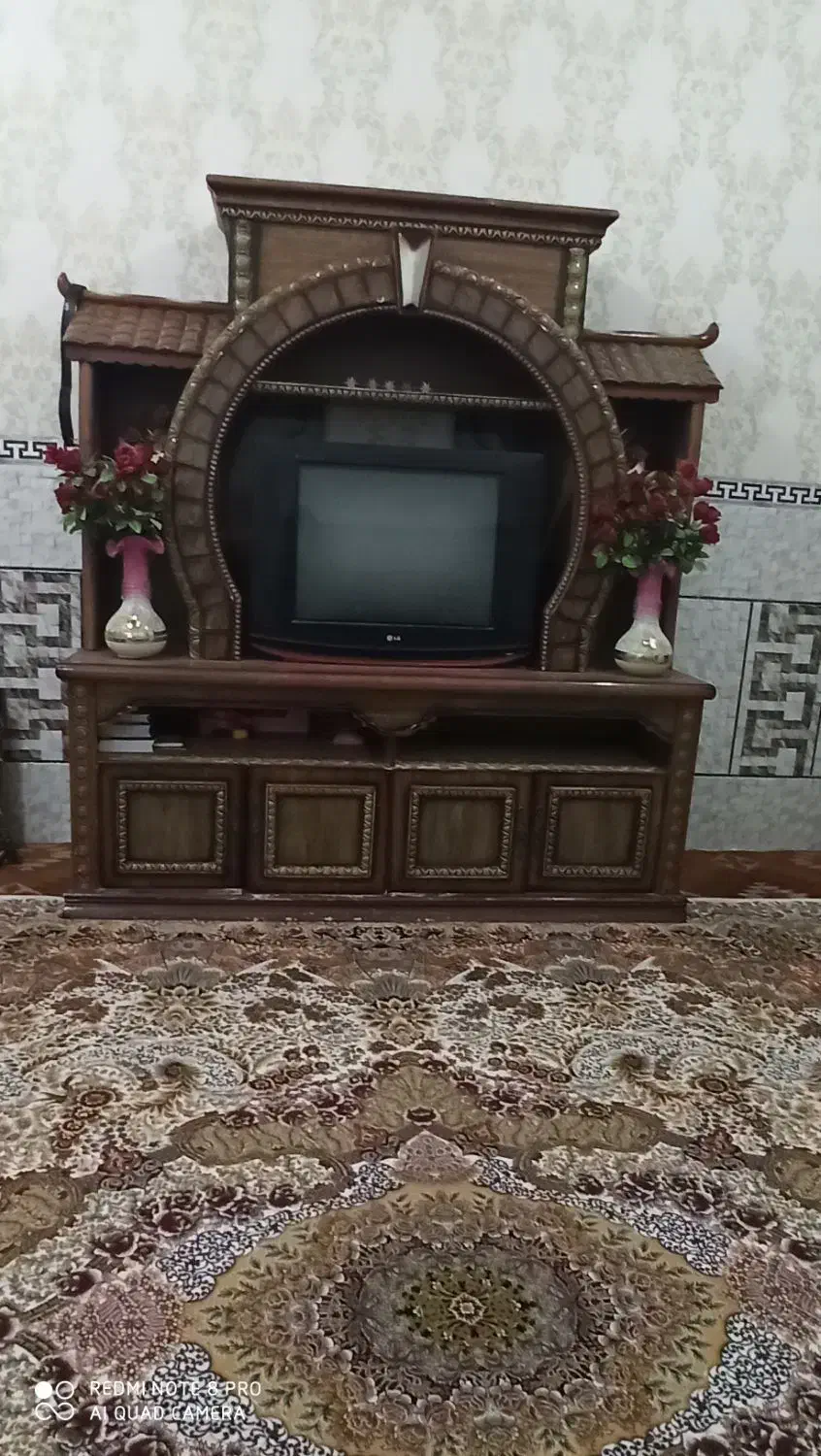 تلویزیون ال.جی با جا تلویزیونی یکجا|تلویزیون و پروژکتور|میناب, |دیوار
