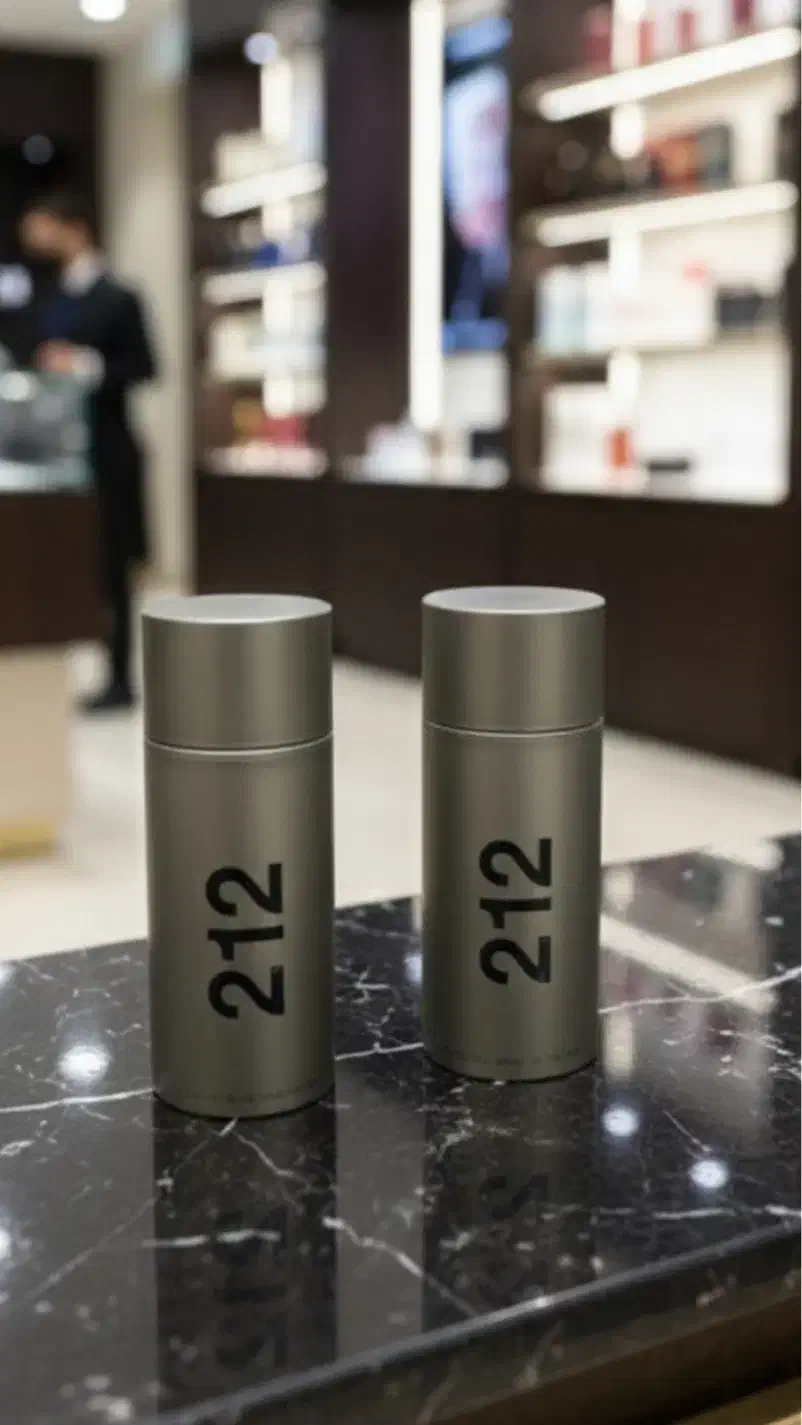 عطر ۲۱۲|آرایشی، بهداشتی، درمانی|اصفهان, کوی امام جعفر صادق|دیوار