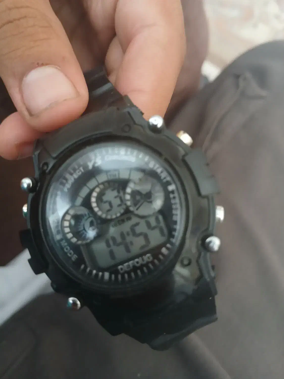 ساعت|ساعت|تربت جام, میان جام|دیوار