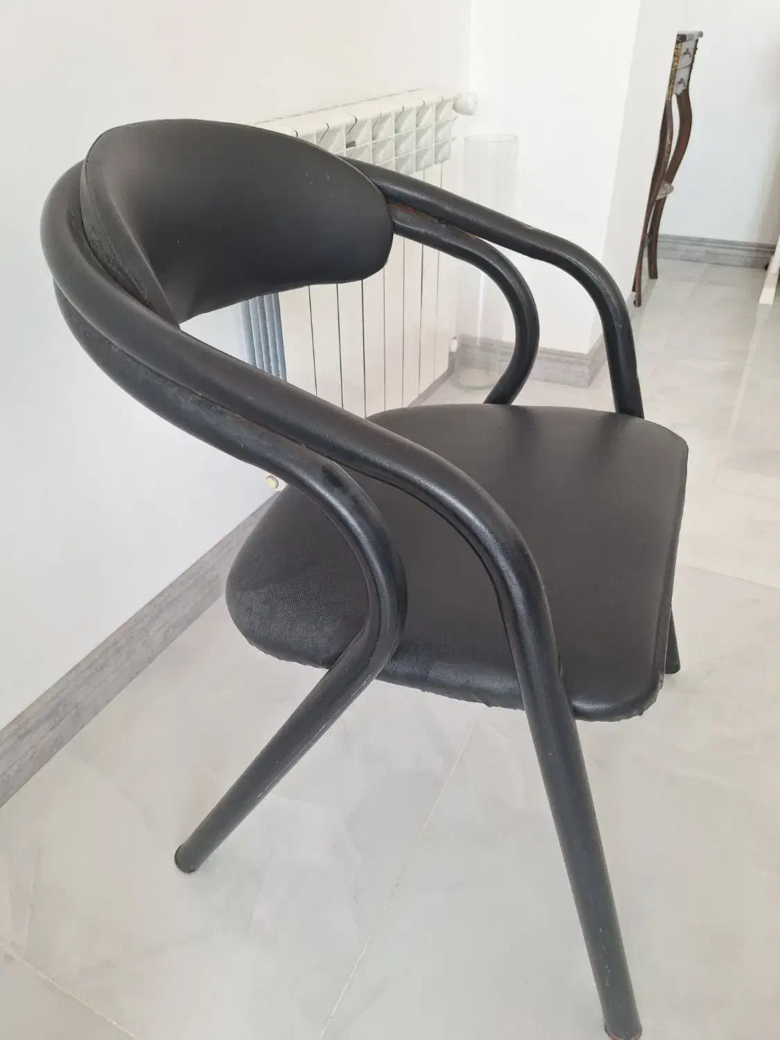 صندلی|صندلی و نیمکت|گرگان, |دیوار