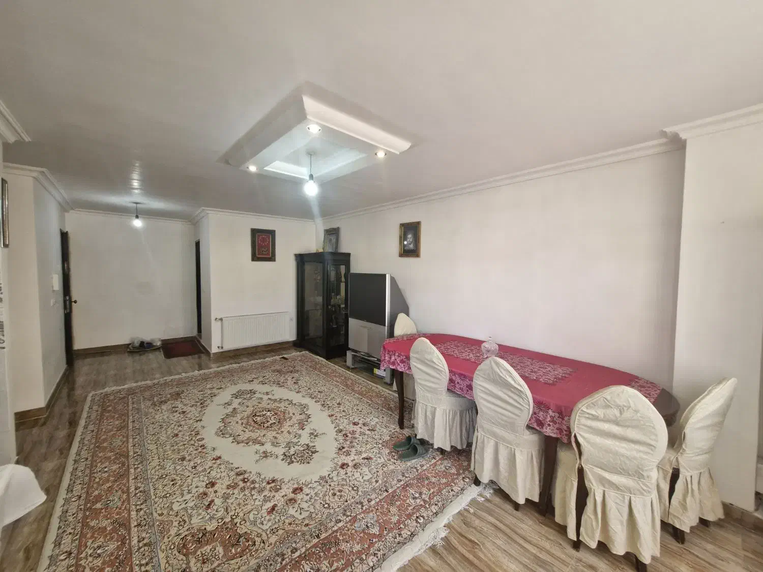 اجاره آپارتمان ۸۵متری/۲خوابه/ط۳/در تالش میدان‌نماز|اجارهٔ آپارتمان|تالش, هشتپر|دیوار