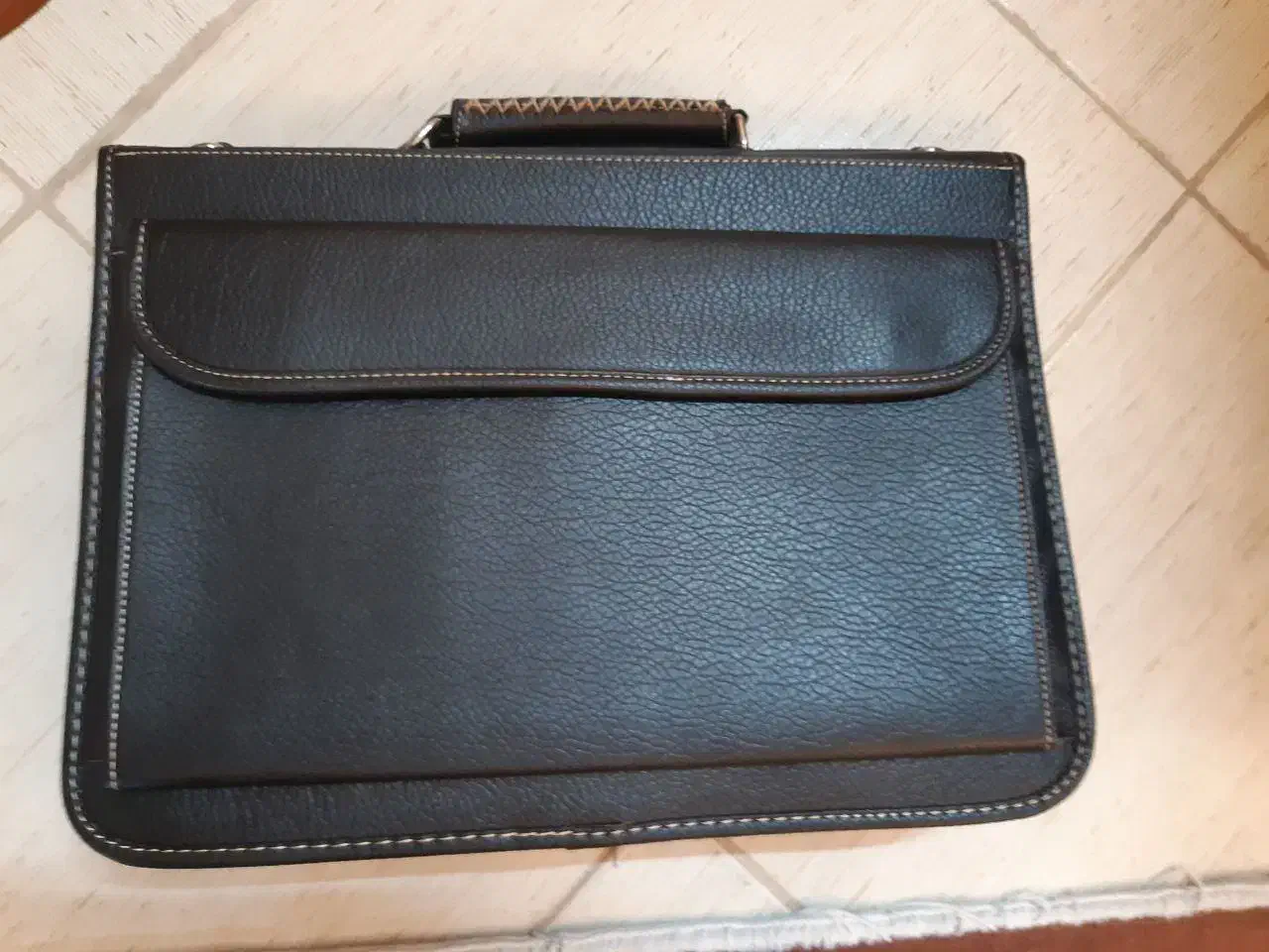 کیف اداری نو|کیف، کفش، کمربند|بروجرد, |دیوار