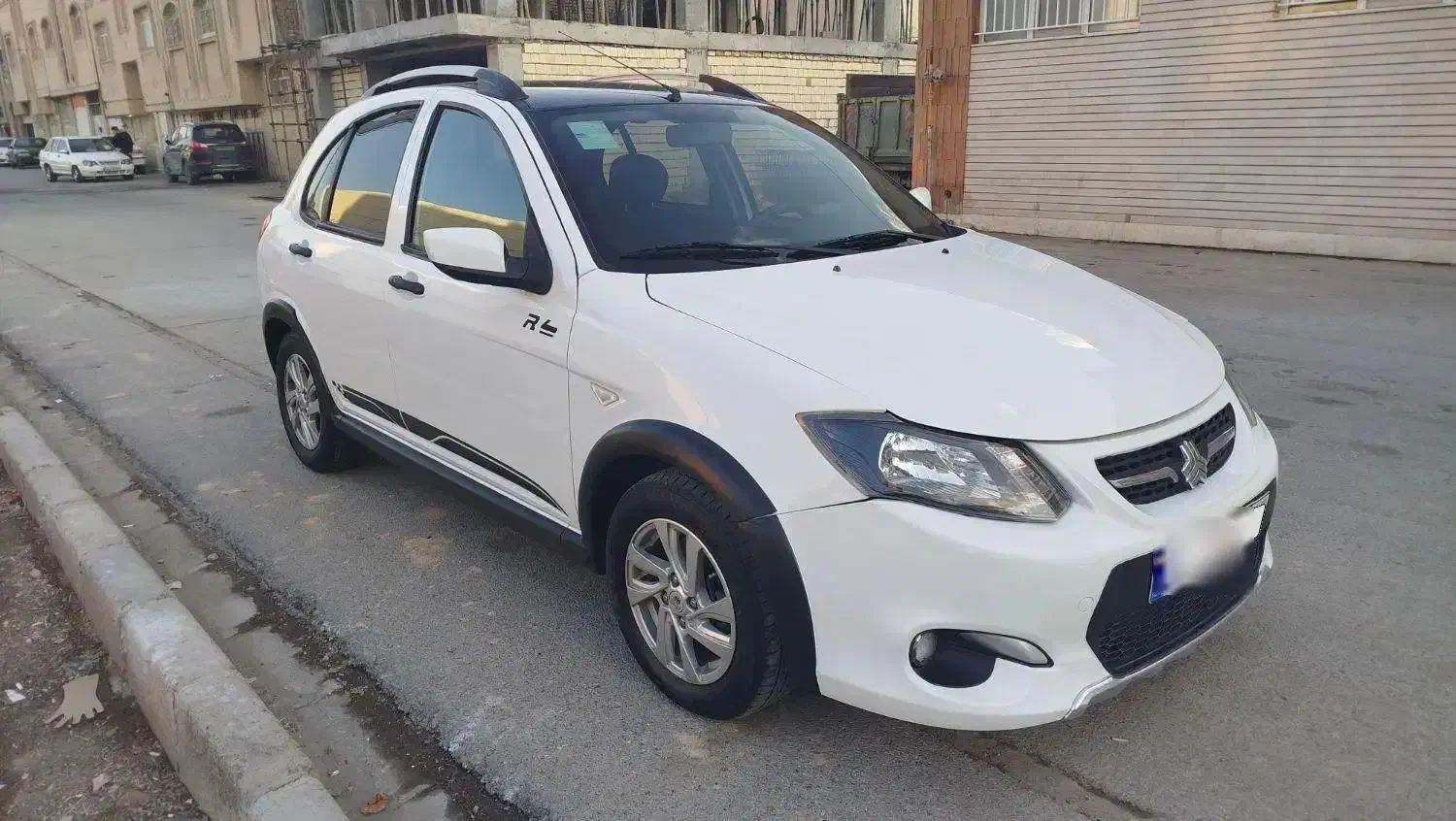 کوییکRمدل۱۴۰۱|خودرو سواری و وانت|شاهین‌شهر, عطار|دیوار