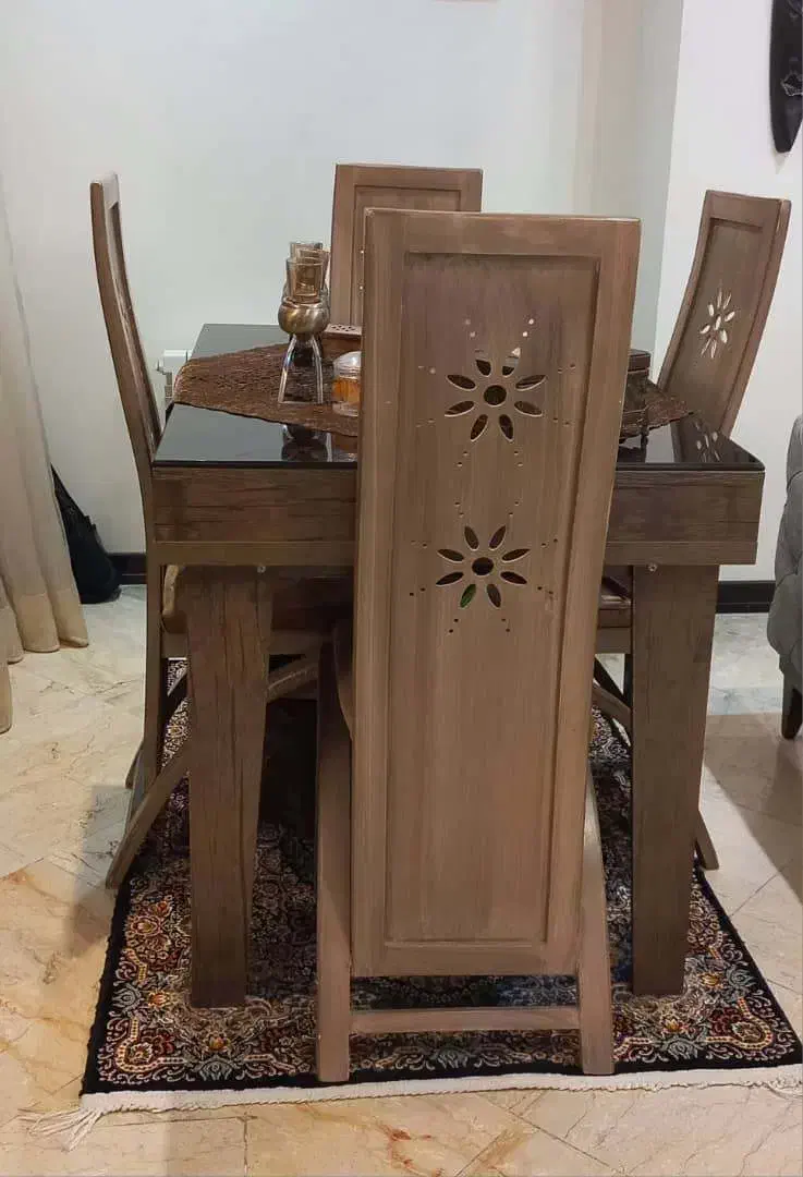 مبل راحتی هفت نفره ومیز ناهارخوری چهار نفره|مبلمان خانگی و میز عسلی|تهران, شهرک نفت|دیوار