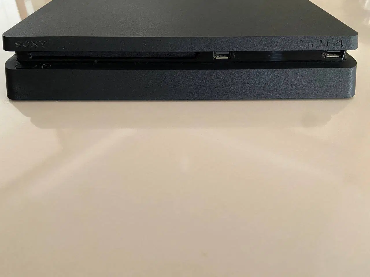 PS4 slim|کنسول، بازی ویدئویی و آنلاین|اصفهان, مهرآباد|دیوار