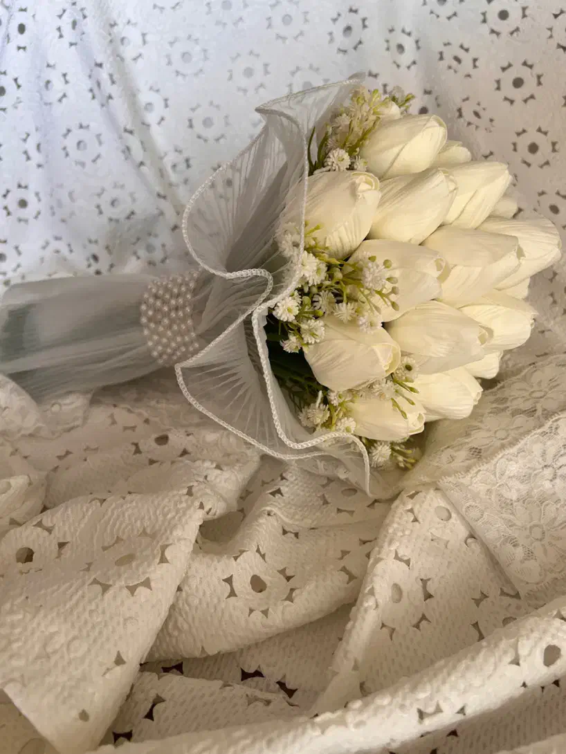 انواع دسته گل عروس  و‌ باکس گل خواستگاری و تولد|گل مصنوعی|اصفهان, احمدآباد|دیوار