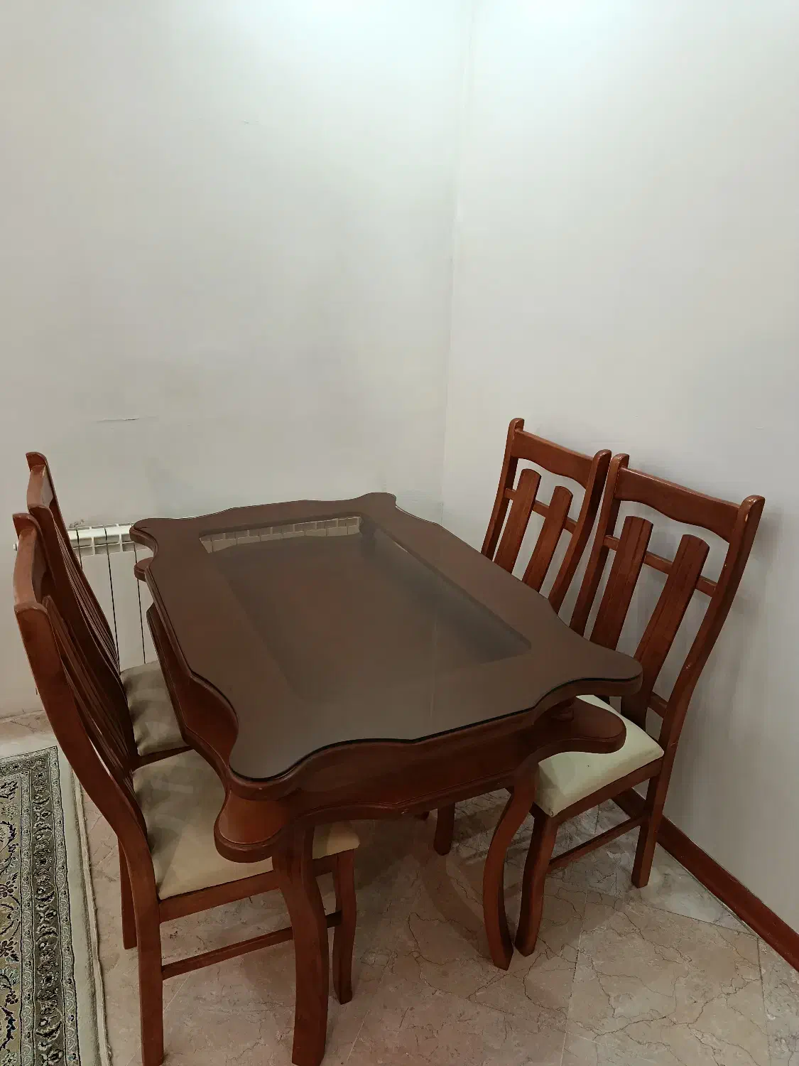 میز ناهارخوری ۴ نفره|میز و صندلی غذاخوری|تهران, فدک|دیوار