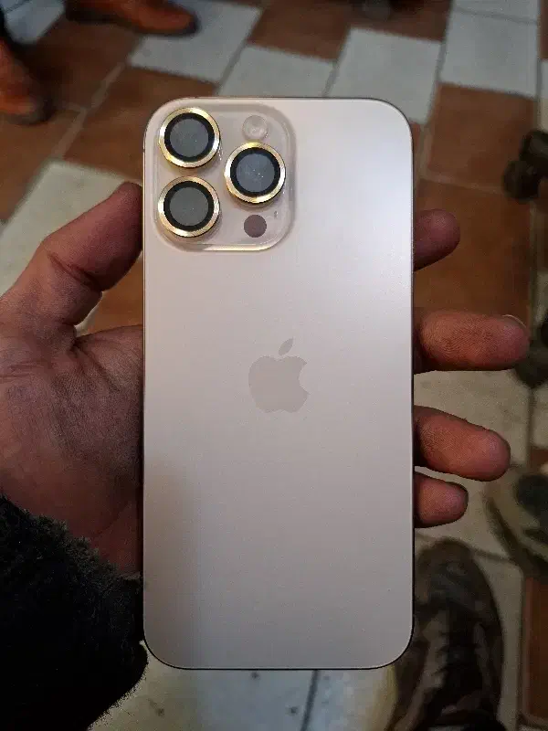 آیفون ۱۶ پرومکس پک اصلی zaa|موبایل|شیراز, لاله|دیوار