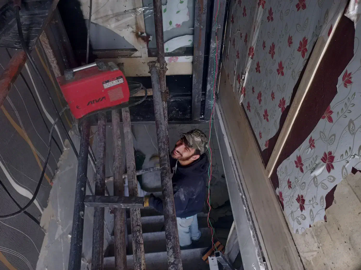 جوشکار وخدمات سیار .تعمیر آبگرمکن. ولوازم گاز سوز|خدمات پیشه و مهارت|تهران, چیذر|دیوار