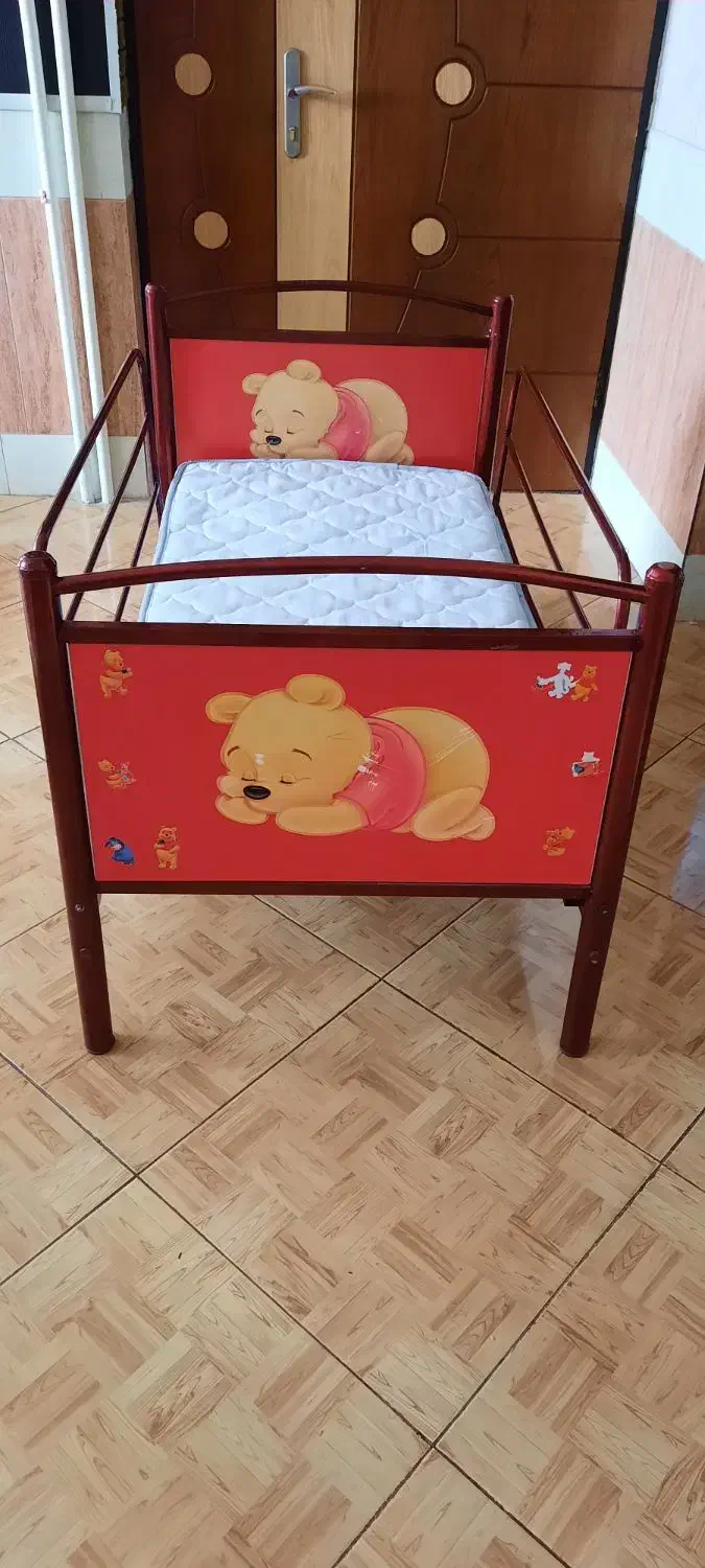 تخت کودک فلزی|تخت و صندلی بچه|فولادشهر, A1|دیوار