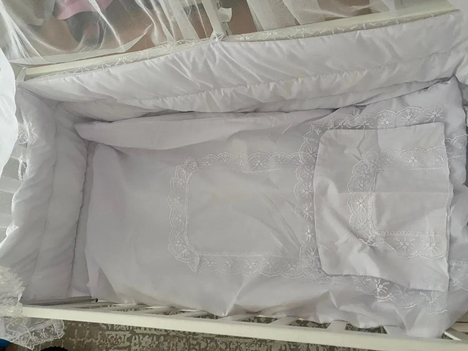 تخت|تخت و صندلی بچه|ارومیه, |دیوار